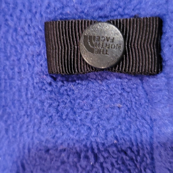 The North Face Fleece Zip Up - Picture 4 of 10